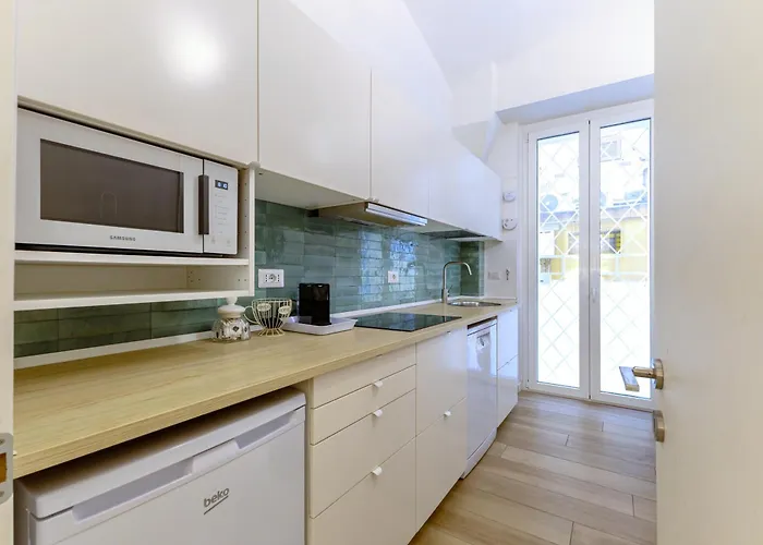 Next To Vatican Museum Luxury Flat רומא